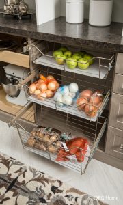 pull out fruit storage