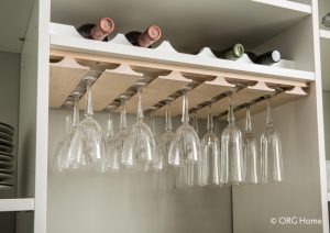 custom wine glass storageg